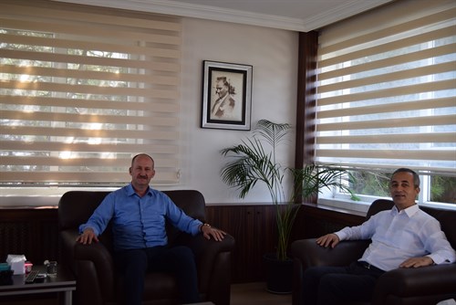 İZMİR VALİ YARDIMCISI OLARAK ATANAN VALİ YARDIMCIMIZ SAYIN AHMET YILMAZ'DAN , KAYMAKAM ATİLLA KANTAY'A VEDA ZİYARETİ